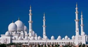 Panoramica della Grande Moschea di Abu Dhabi