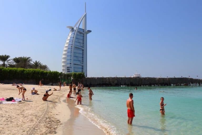 Quando si può fare il bagno a Dubai