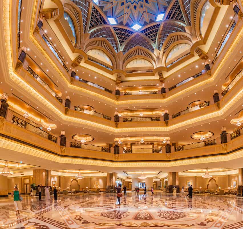 Gli interni dell'Emirates Palace, Abu Dhabi