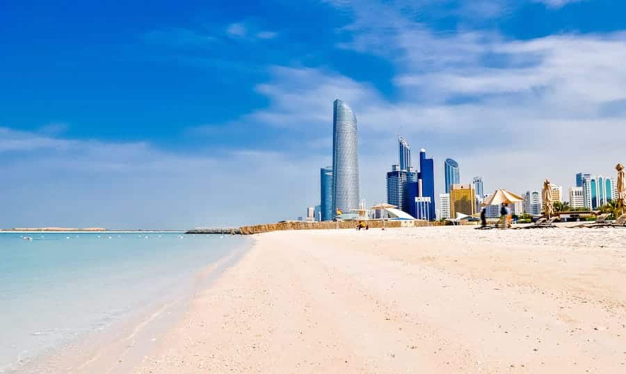 Spiaggia le Corniche di Abu Dhabi