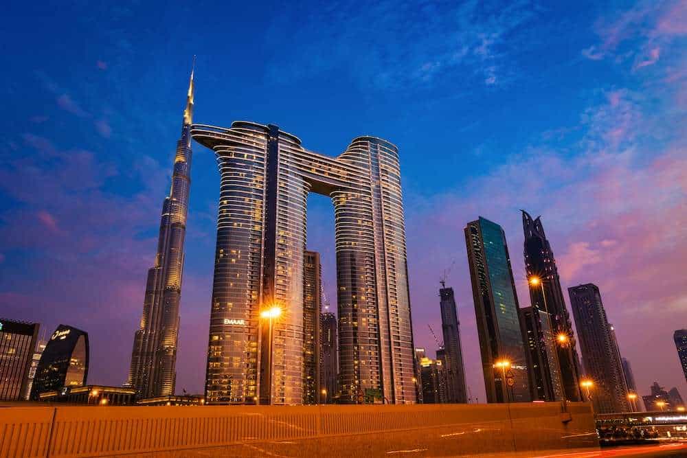 Sky Views Dubai: la passeggiata di 46 metri si fa nel ponte che collega i due grattacieli
